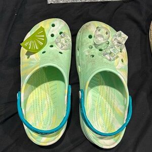 Used Crocs x Margaritaville Size 7